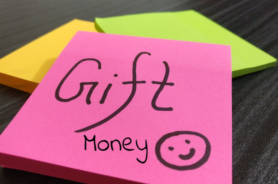 sticky with gift money text